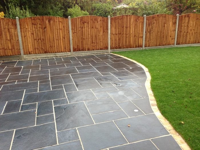 BLACK LIMESTONE PAVING SLABS