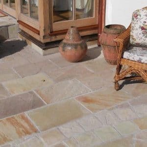 MINT FOSSIL SANDSTONE PATIO PAVING SLABS