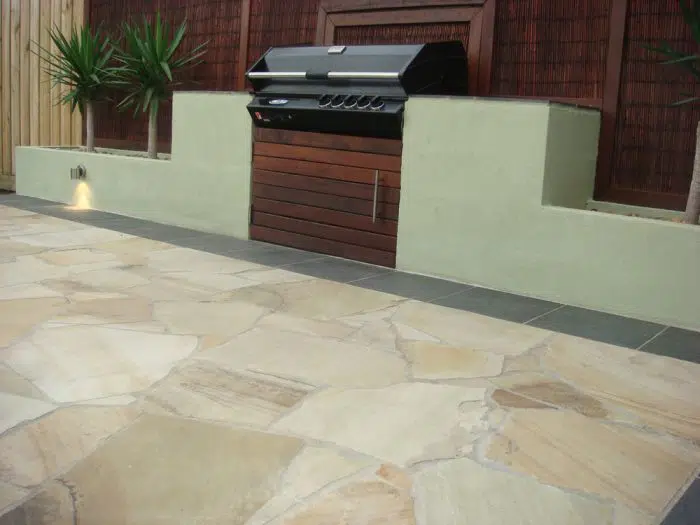 SANDSTONE CRAZY PAVING
