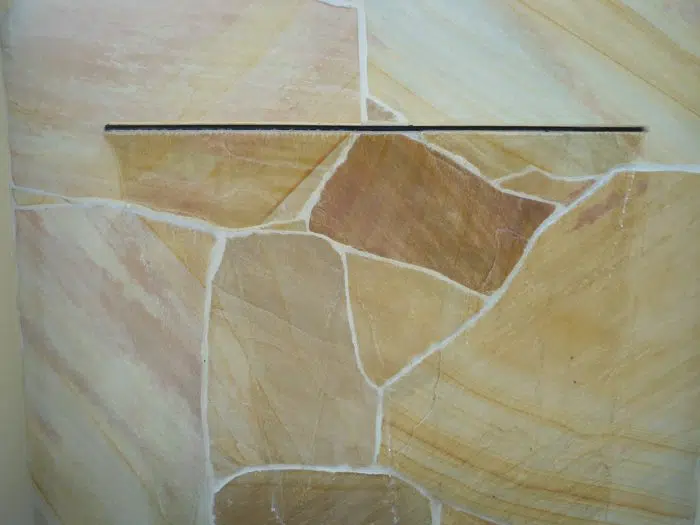 SANDSTONE CRAZY PAVING