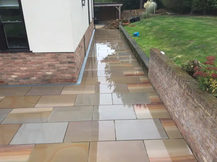 RAJ GREEN SAWN SANDSTONE PAVING
